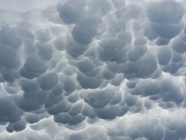 http://pixabay.com/en/clouds-mammatus-mammatus-cloud-747254/