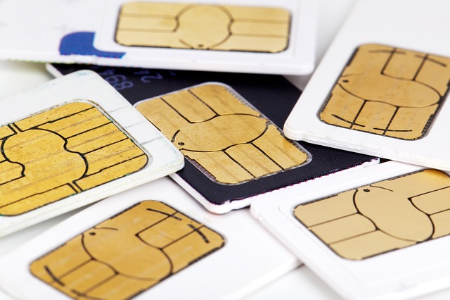 http://pixabay.com/en/call-sim-card-cell-cellphone-71168/